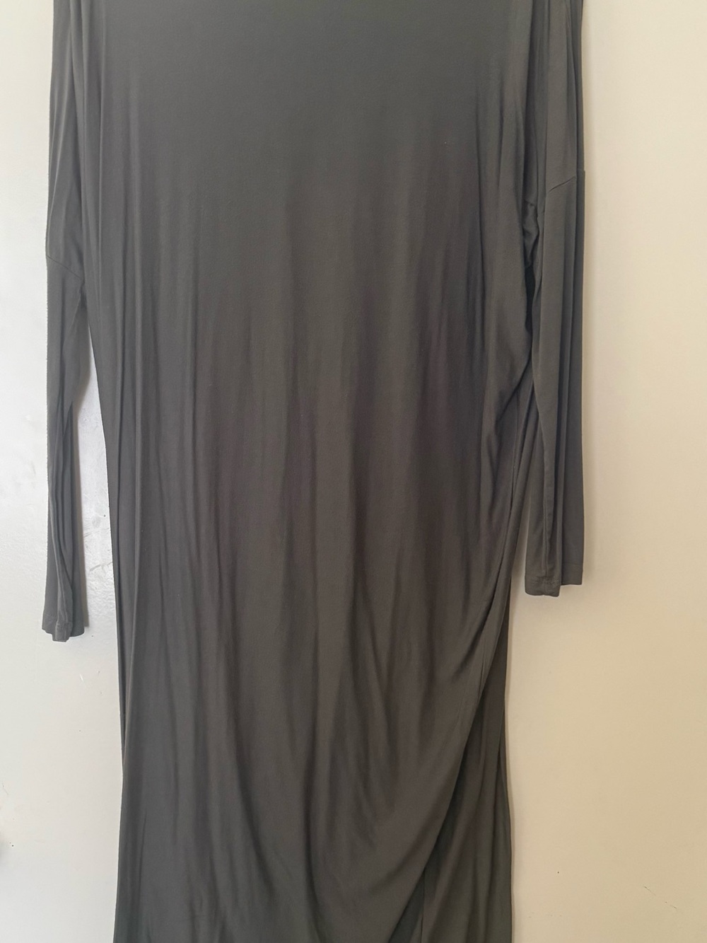 Carly Jean Los Angeles Long Sleeve dress